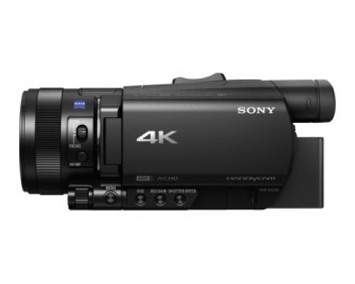 FDR-AX700